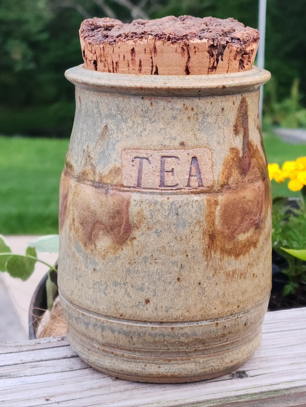 Mcm Pottery Tea Coffee Storage Cannister Tan Multicolor Cork Lid 6"x4.5" Signed